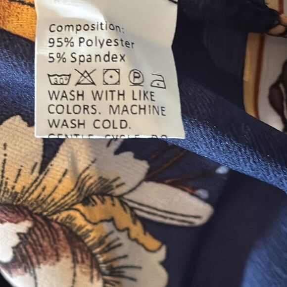 Women V-Neck Bohemian Navy Floral Print Short Summer Dress Cover Up Size XL NEW - Picture 11 of 14